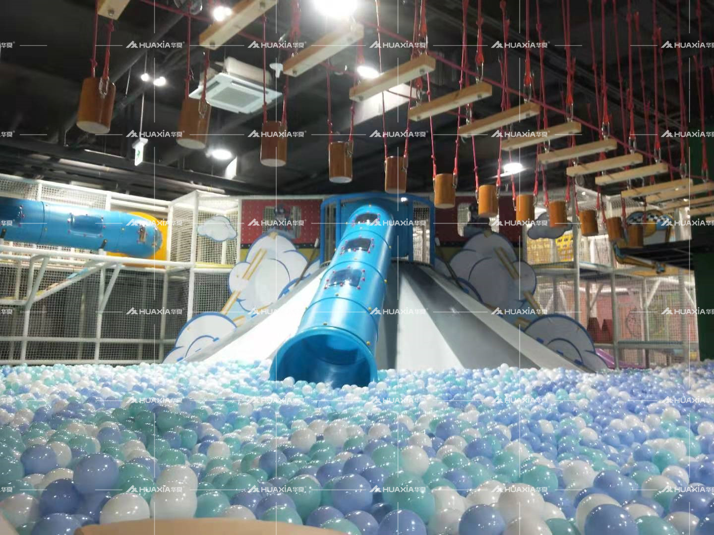 Комплексная крупная спортивная площадка в Корее