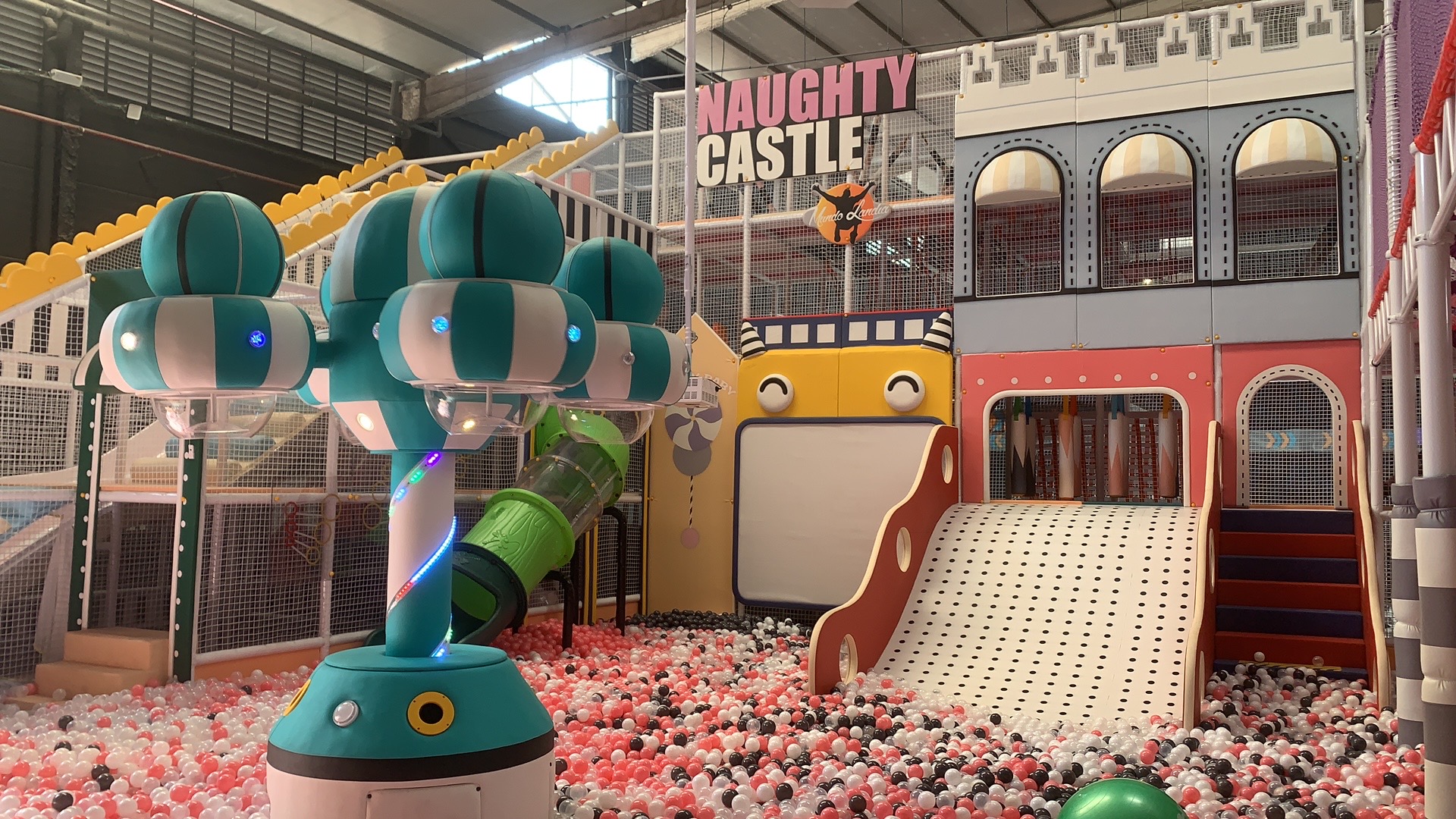 91d8f013aa8ff9f50ae0b5b1af85a667_