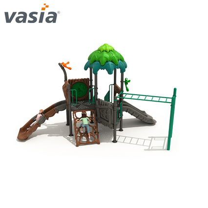 Большая игровая площадка на заднем дворе